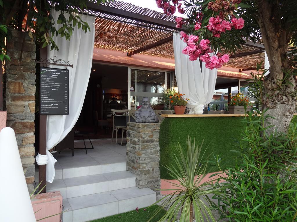 Auberge Du Cap Negre Le Lavandou Buitenkant foto