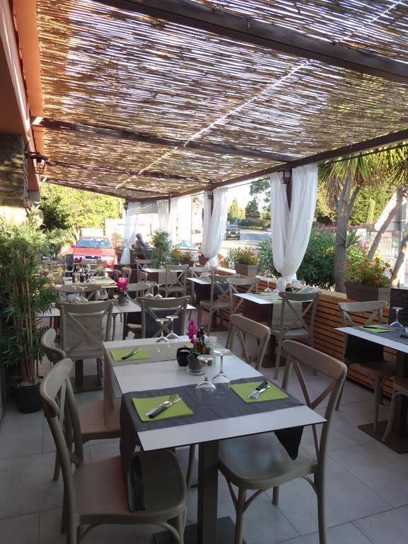 Auberge Du Cap Negre Le Lavandou Buitenkant foto